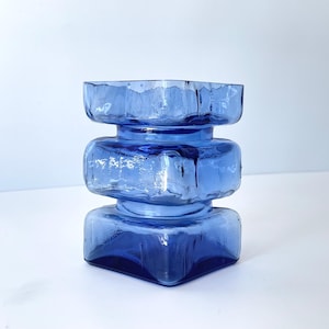 Helena Tynell for Riihimaën Lasi O.y. / Finland, 1960s. Vintage Finnish Art Glass. Tall pala vase / Triple square vase.