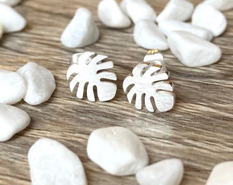 Stud Leaf Earrings / Small Studs / Gold Studs / Silver Studs / Monstera / Simple Earrings / Hypoallergenic / Gift Box Included