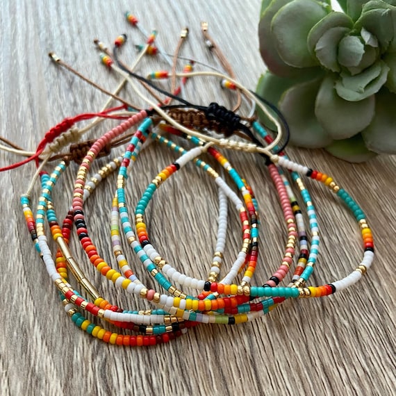 Adjustable Beaded Bracelet / Layering Bracelet / Seed Bead