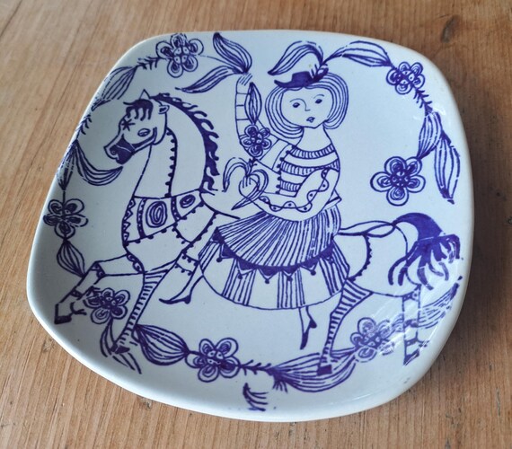 Stavangerflint Norway Bride Plate, Kari Nyquist, Blue and White