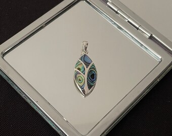 Beautiful Large Natural Green Paua Shell/Abalone And 925 Sterling Silver Kite Shaped Pendant Necklace Gift