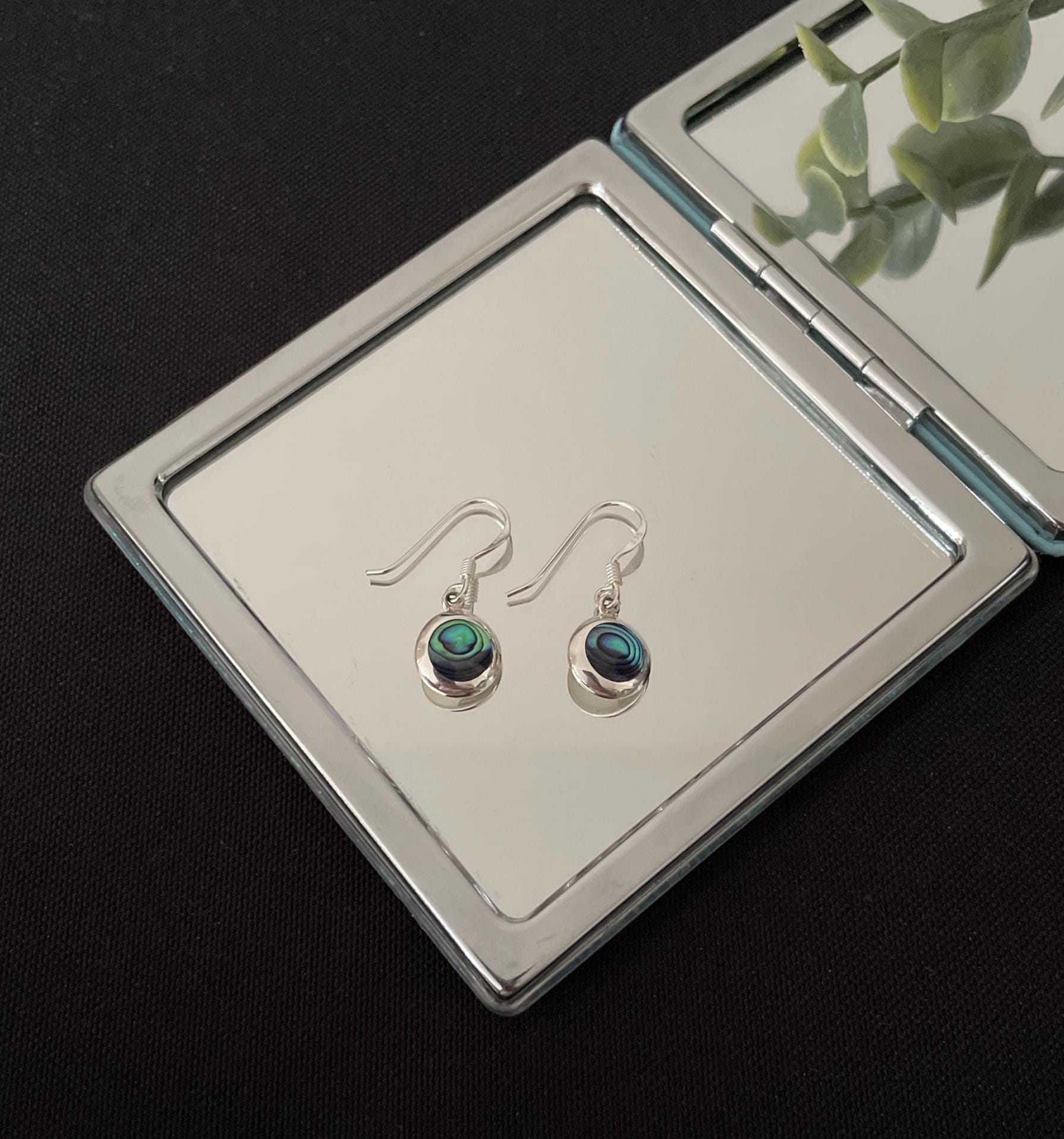 Beautiful Natural Green Paua Shell/abalone and 925 Sterling  Cute 925 Sterling Silver Rectangular Green Inlay Dangle Earrings, Thailand main image 0