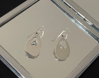 Gorgeous 925 Sterling Silver Teardrop Shaped Drop Dangle Earrings Gift
