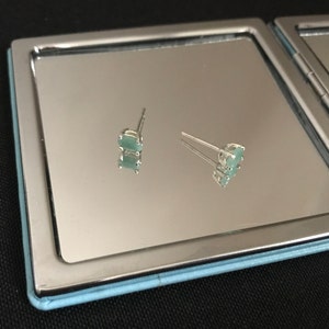 Gorgeous Natural Faceted Green Emerald And 925 Sterling Silver Four Claw Prong Oval Stud Earrings Gift