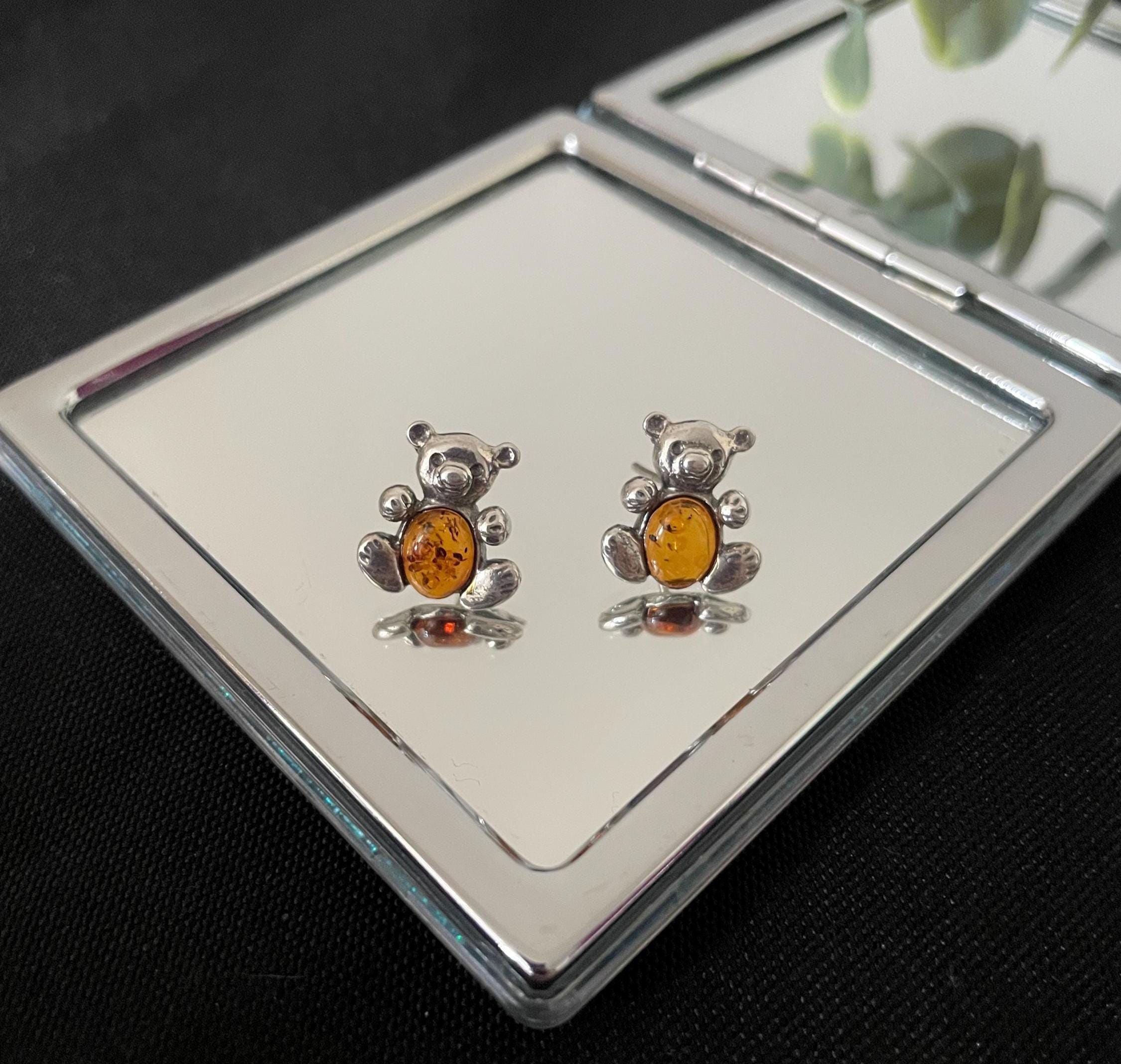 Adorable Cabochon Oval Orange Amber and 925 Sterling Silver Teddy