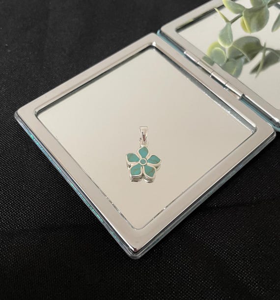 ゴージャスな天然カボションターコイズと925スターリングシルバーの花 