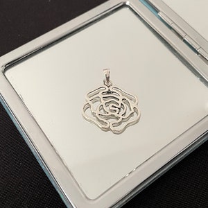 Gorgeous Outline Detailed 925 Sterling Silver Rose Flower Drop Pendant Necklace Gift