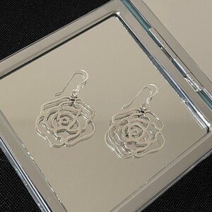Gorgeous Detailed Rose Flower Floral Design 925 Sterling Silver Drop Dangle Earrings Gift