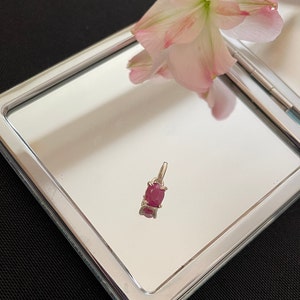 Beautiful Delicate Faceted Natural Red Ruby And 925 Sterling Silver Four Claw Prong Oval Drop Pendant Necklace Gift