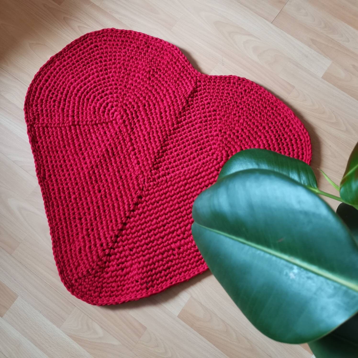 HeartShaped Bedroom Nursery Rug Red Heart Bathmat Etsy