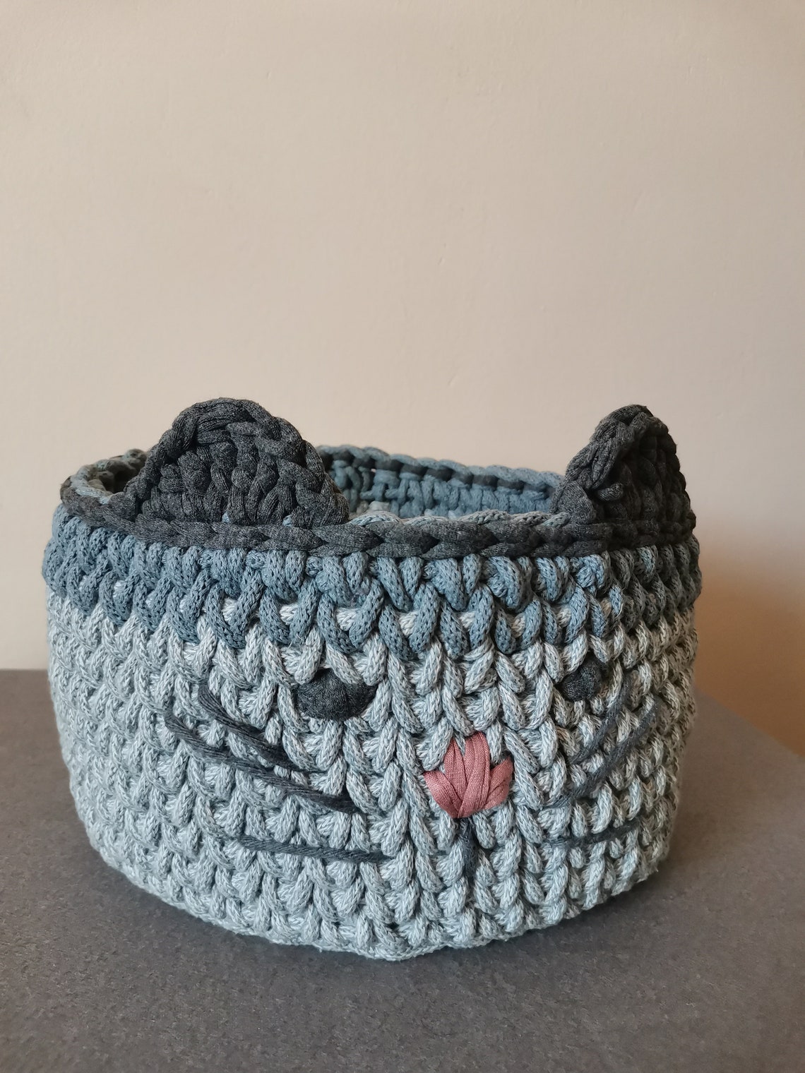 small cat toy basket