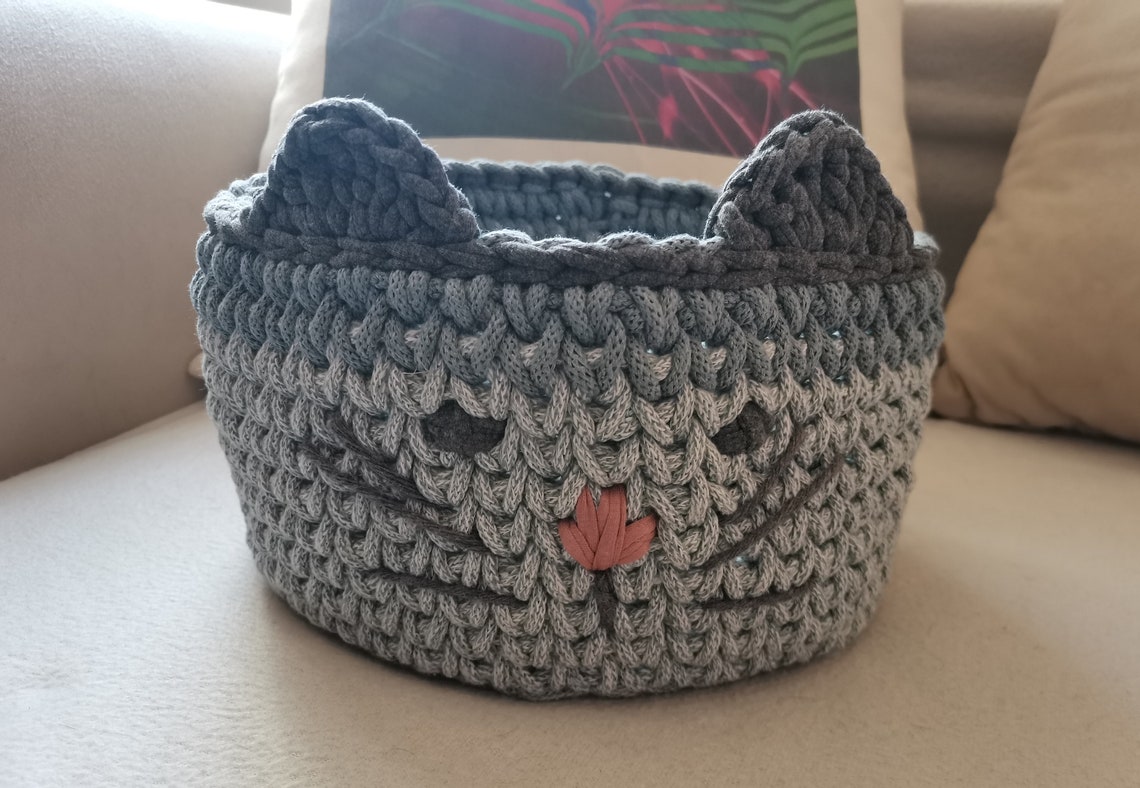small cat toy basket