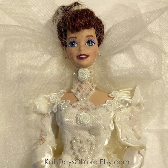 Dolls Romantic Rose Bride Porcelain Barbie 1996 Special Limited