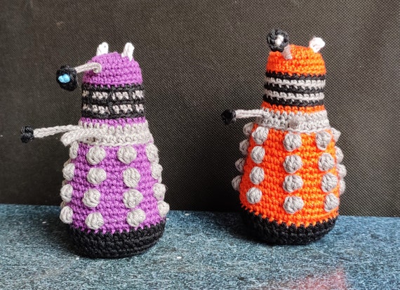 Dokter Who Dalek crochet pattern