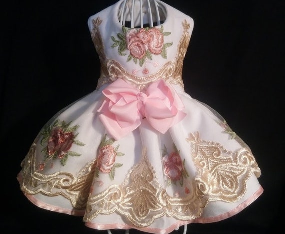 Qualität 3 Schicht Lace Baby Rosa Kleid Spitze Prinzessin Hochzeit Outfits Dolls Dress 