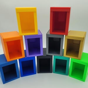 Full Art Commander deck box with hinged lid. Multiple Options