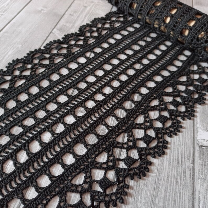 Luxury Victorian Table Runner for Mystery Space for Your Holidays - Etsy