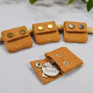 Noix de pécan grillées - Silencieux pour plaque d'identité / Sac pour médaille / Support pour médaille pour chien / Support pour médaille pour chien / Silencieux pour plaque d'identité pour chien / Accessoire pour chien / Attache pour collier de chien