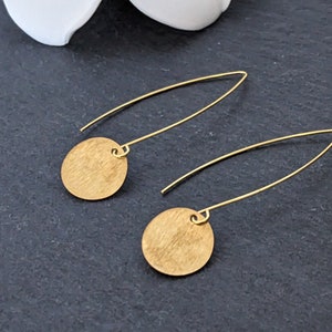 Gold disc Earrings, Circle Disc Earrings, Gold Coin Earrings, Handmade Modern Earrings, Round Drop Earrings