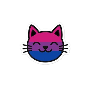 Könnte beinhalten: Eine Comic-Katze mit einem pink-, lila- und blaugestreiften Gesicht. Die Farben erinnern an die bisexuelle Pride-Flagge.