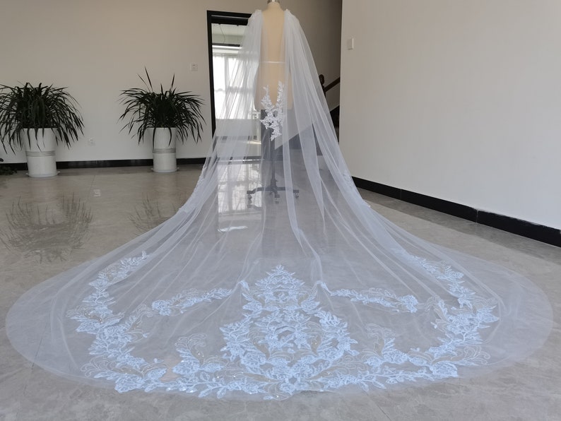 White Ivory Lace Applique Sequins Shawl Wedding Veil Cathedral Long Bridal Wrap Shrug Capes Prom Shawl Veil