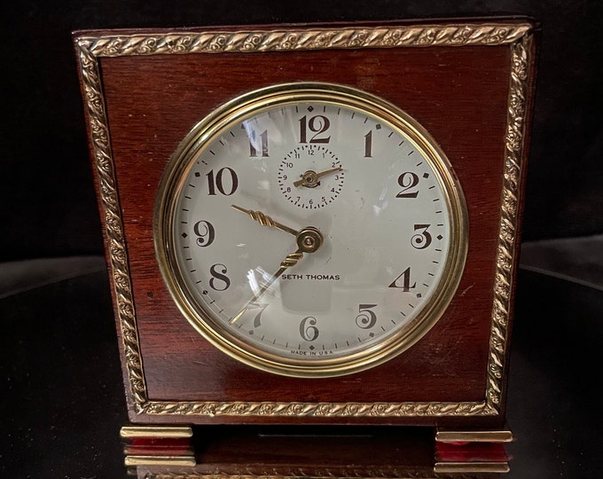 Antique 1951 Seth Thomas “Severn” alarm clock.