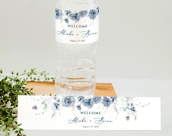 Plantilla de etiqueta de botella de agua de flor azul polvoriento, etiqueta de botella de agua de despedida de soltera BOHO, etiqueta azul acero boho etiquetas de agua Avery imprimibles, baya