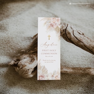 Favor de marcador de comunhão sagrada, marcador de primeira comunhão com cruz dourada, marcador boho rosa empoeirado para impressão, marcador de flor rosa cartão de batismo