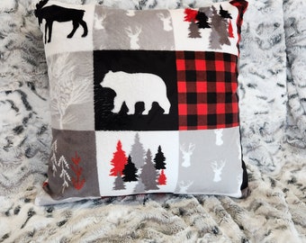 Handmade Red Cabin Quilt Minky Throw Pillow, Rustic Woodland Moose/Bear Animals, Multiple sizes