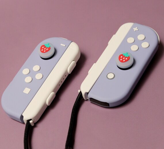 These Retro-Themed Joy-Cons And Pro Controller Are An 8-Bit Dream