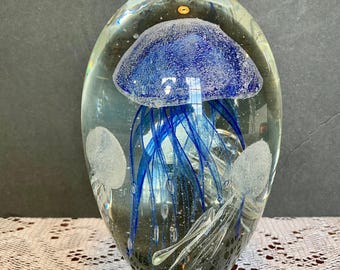 Blaue Qualle Briefbeschwerer