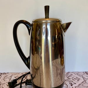 Farberware 2 to 12 Cup Electric Percolator Model #142B