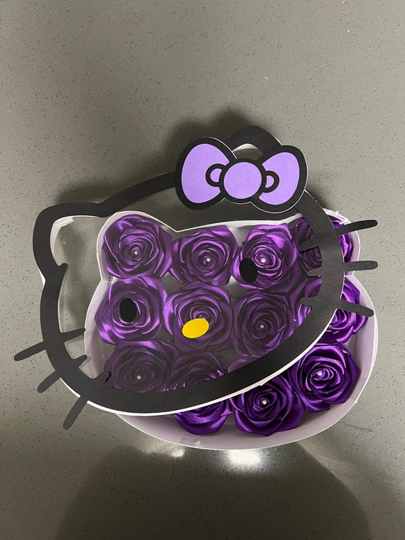 Kitty Eternal Roses Gift Box