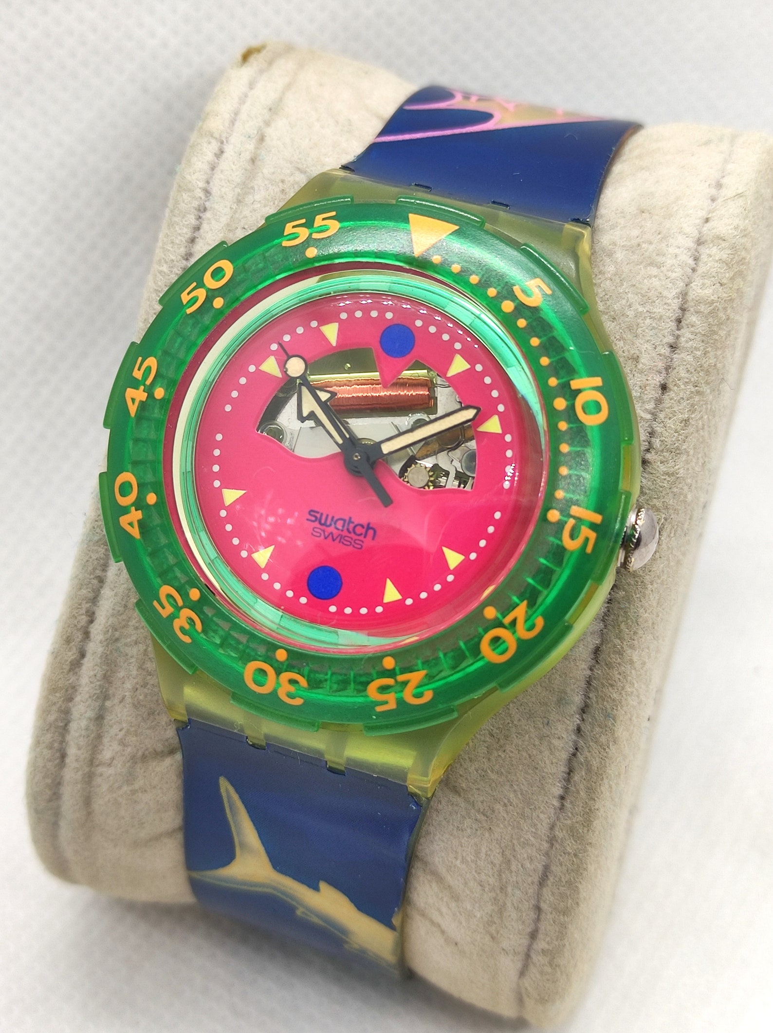 Swatch 1990 Jelly Fish Scuba Swiss watch Mens and womens 90s Etsy