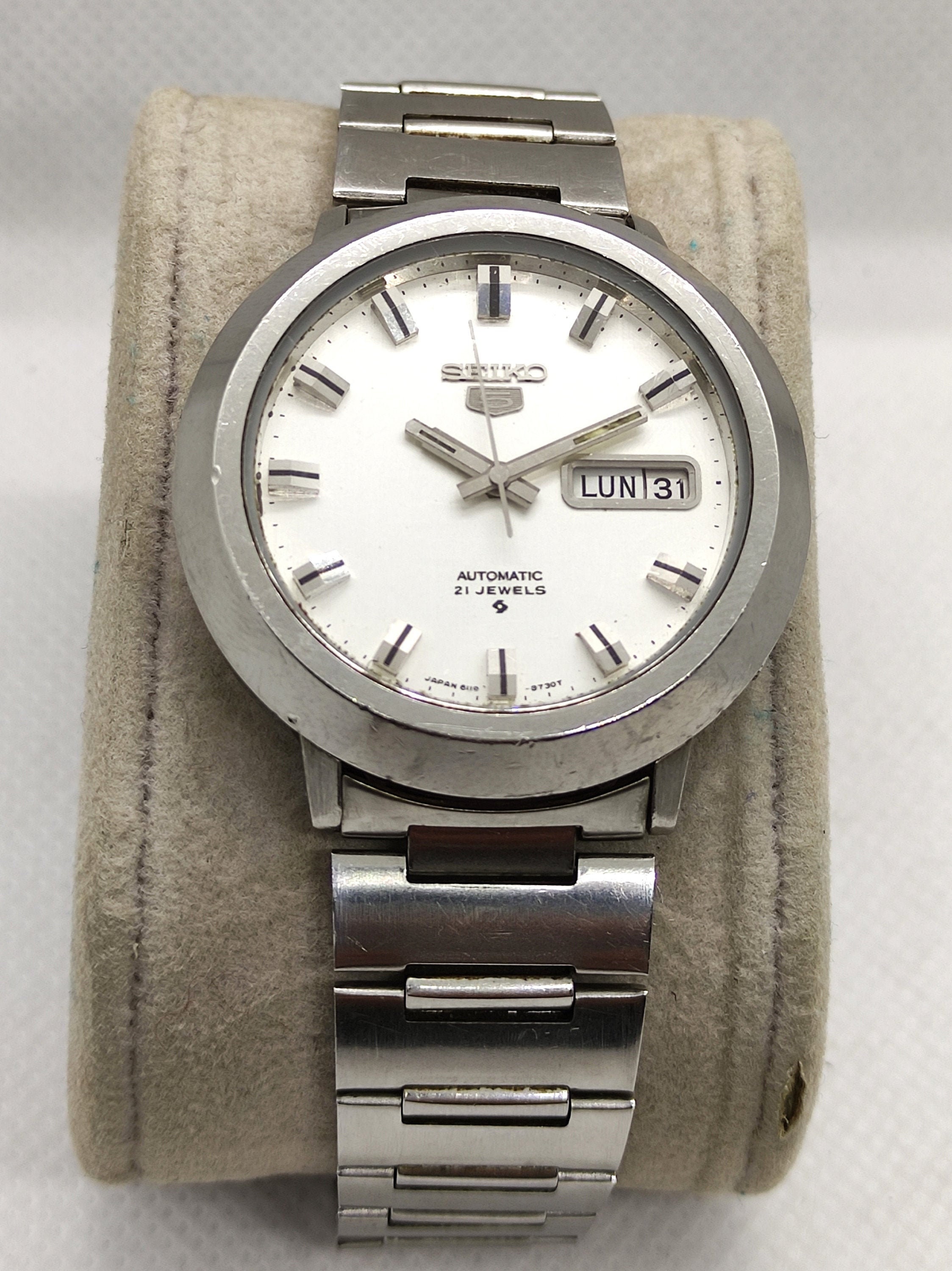 Vintage Seiko 5 6119-8560 Automatic Watch Mens 21 Jewels White - Etsy  Finland