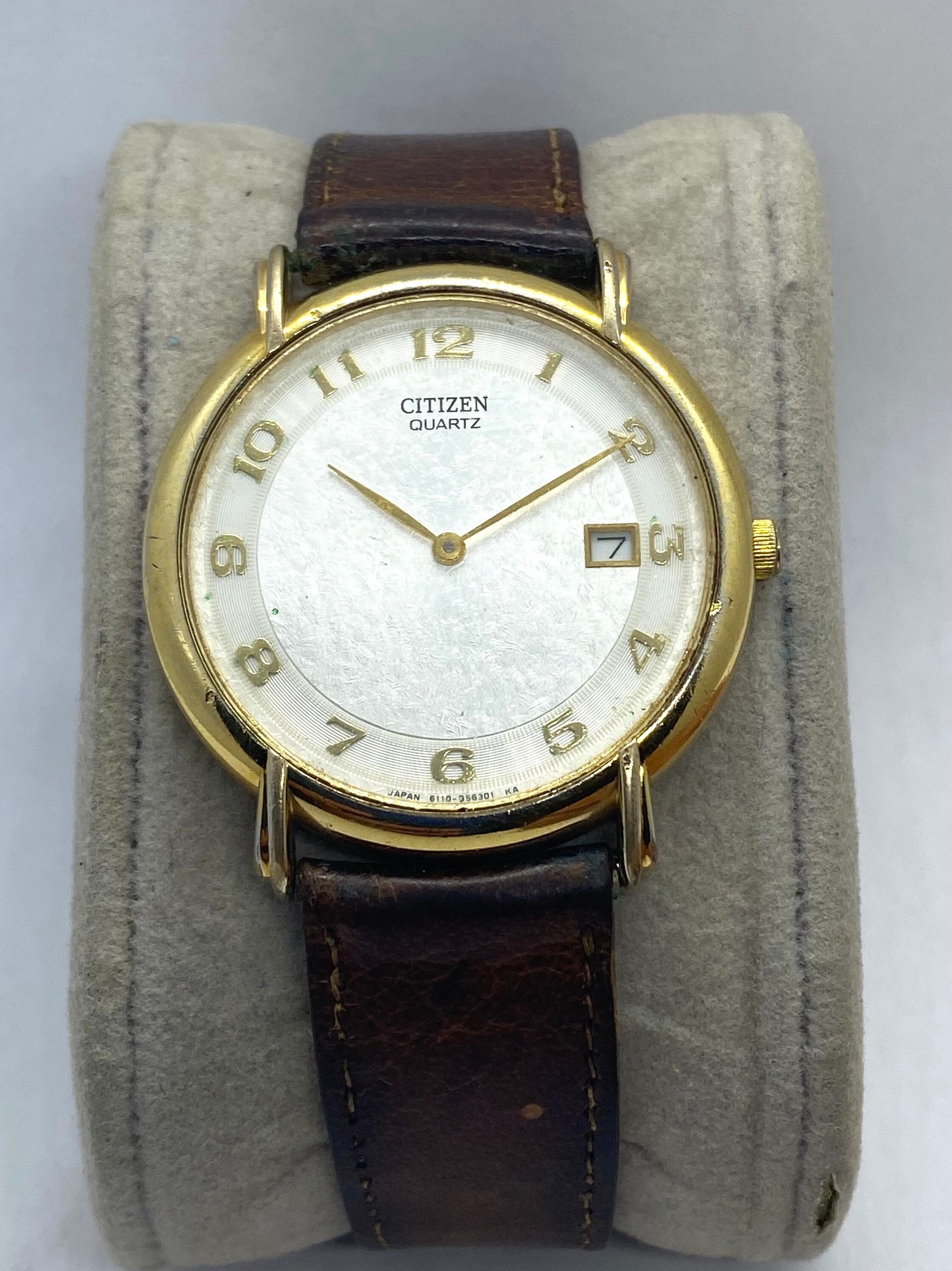 Vintage Citizen Quartz Mens Quadrante bianco Numero giorno | Etsy Italia