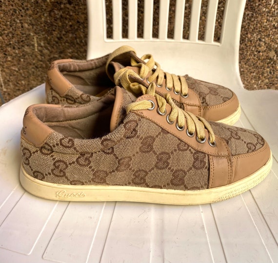 Gucci GG Sneakers Dames Vintage Schoenen Maat 37.5 Beige Gucci - Etsy  Nederland