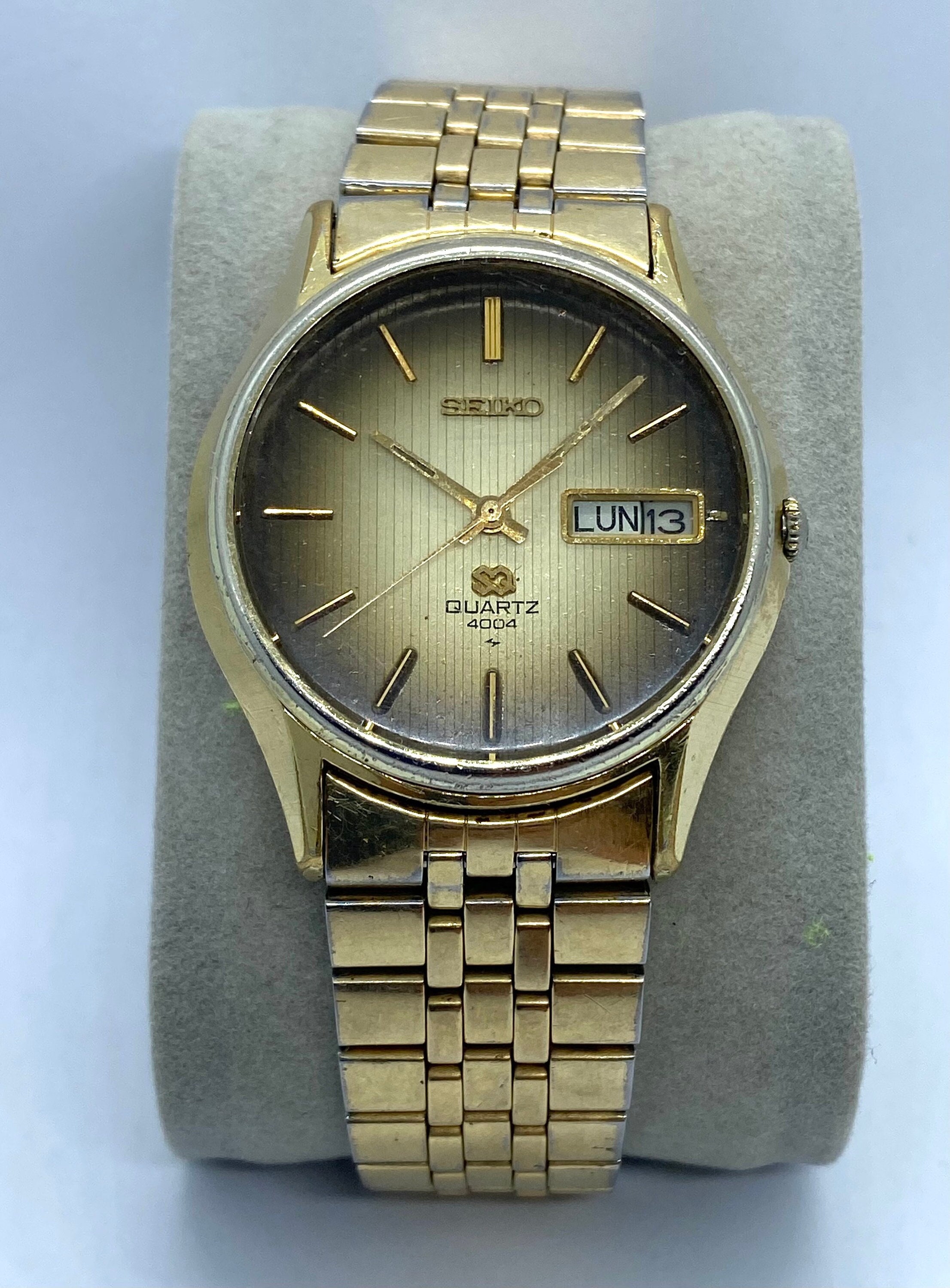 Seiko SQ Quartz 4004 Mens Watch Gold Dial Date Seiko 4633-8029 - Etsy  Denmark