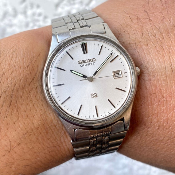 Seiko SQ Quartz 5Y22-8020 Mens Watch White Dial Vintage Seiko - Etsy