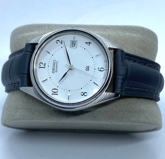 Seiko SQ 5Y22-8A01 Quartz Vintage Watch Men's Arabic Dial - Etsy UK