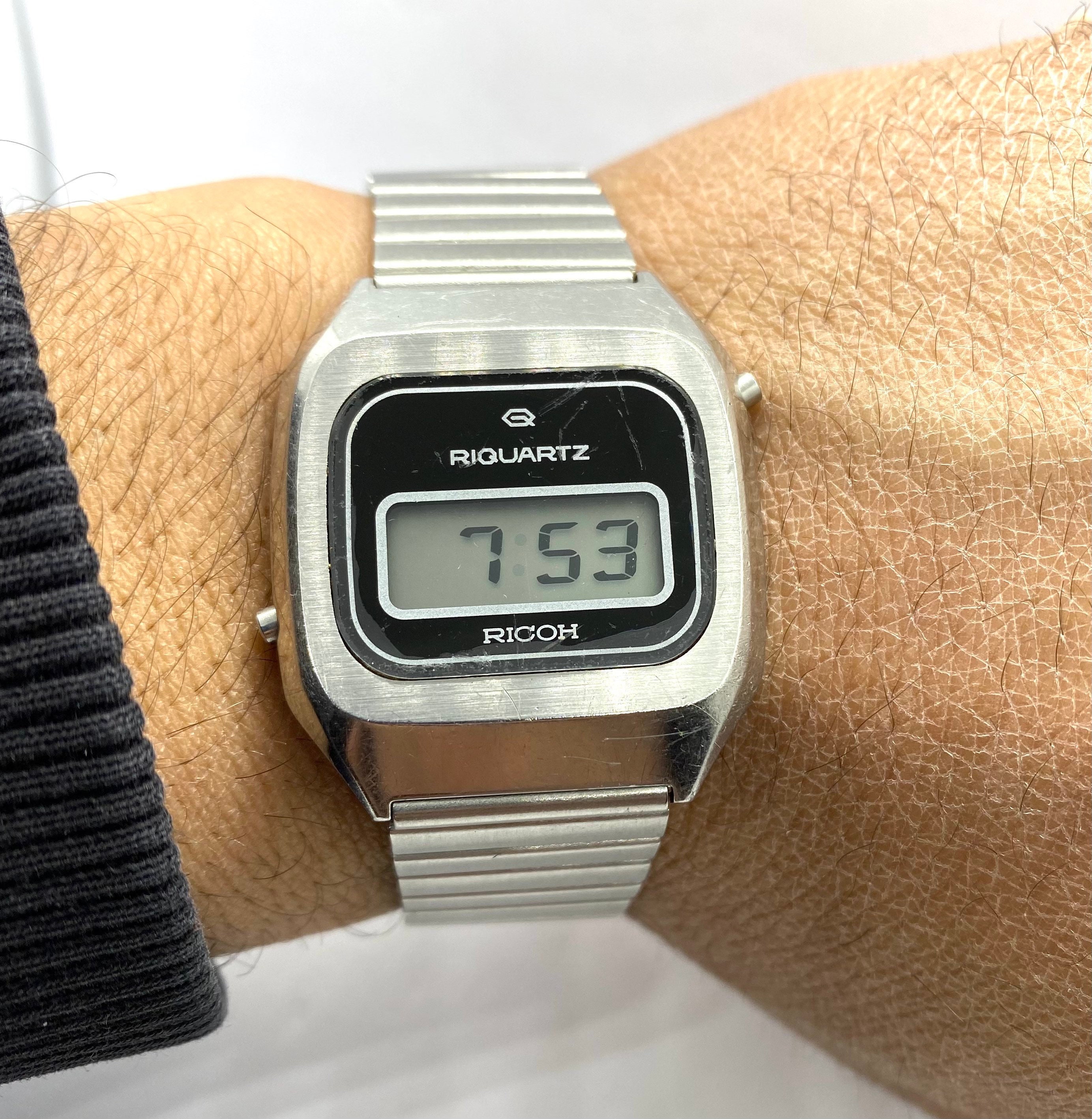 Ricoh clearance digital watch
