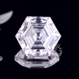 2.59 CT Step Cut Hexagon Loose Moissanite Stone For Customized Ring,8mm Hexagon Moissanite Diamond, Step Cut Moissanite For Anniversary Gift