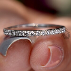 Micro Prong Moissanite Wedding Band, 1.50 MM Round Cut Colorless Moissanite Band, Full Eternity Band, Stacking Ring, Women&#39;s Gift Ring
