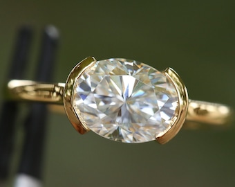 10*8 MM Oval Cut Engagement Ring in Solid White 10K/14k/18k Gold,Oval Cut moissanite solitaire wedding Ring, Half Bezel Set Moissanite Ring