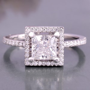 Princess Cut Moissanite Engagement Ring With Halo,Pave Side Stone Bridal Wedding Ring,Princess Cut Halo Ring,Anniversary Gift,Ring for Women