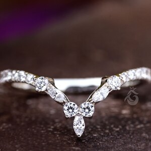 Marquise/Round Moissanite V curve Band, V Chevron Band,Marquise Round Matching Band,Stacking Band, Moissanite Wedding Band,Minimalist Ring