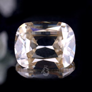 1.84CT Elongated Cushion Cut Fancy Light Yellow Loose Moissanite, Unique Handcrafted Moissanite For Engagement Ring, Wedding Ring, Pendant