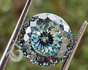 Light Green Color 2CT Portuguese Cut Colorless Loose Moissanite for Engagement Ring,Pendant/Earrings,Beautiful Moissanite Bridal Set Ring