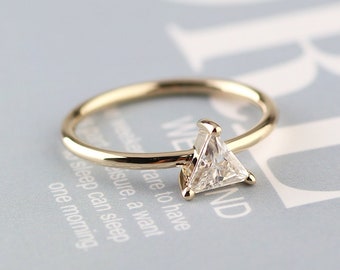 Triangle Engagement Ring, Wedding Ring, Triangle Cut Engagement Ring Solid Gold, Moissanite Ring, Platinum Engagement Ring, Ring For Her,