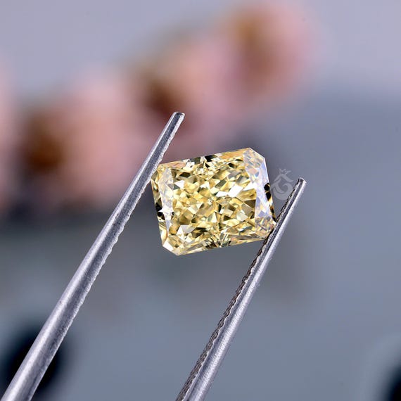 5.00 CT Radiant Cut Yellow Lab Grown Diamond,Fancy Yellow Lab Created Diamond,Loose Diamond for Custom Engagement Ring,Diamond Gift for Her